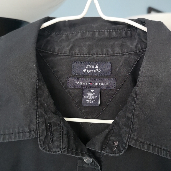 Tommy Hilfiger Black Dress Shirt - Picture 2 of 5